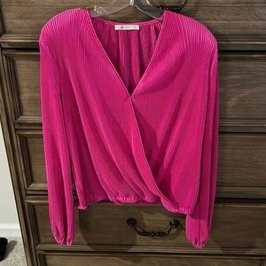 Gorgeous hot pink CUPSHE top - sold out several times on website.